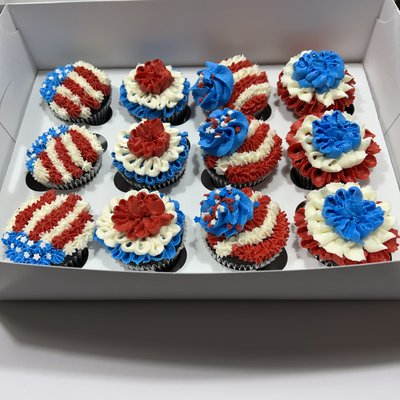 Red White And Blue Cupcakes 