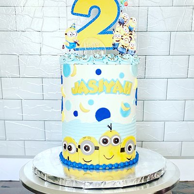 5” Small Cake. Serves 8-10