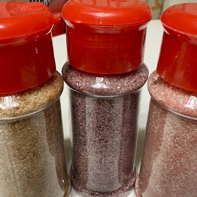 “Cinnamon Kisses” Organic Cinnamon & Sugar Sprinkles