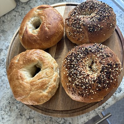 Build-Your-Own Bagels (4 Pack)
