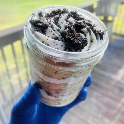 Cookies N Cream Cake Jar