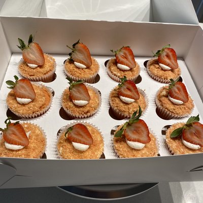 Gourmet  Cupcakes 