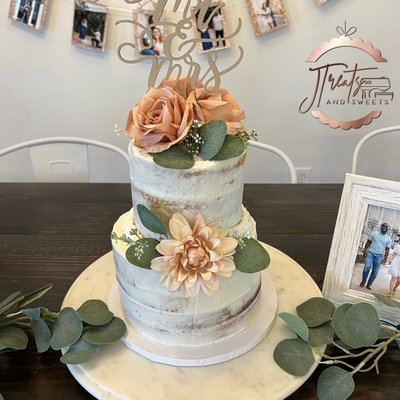 2 Tier Wedding Cake