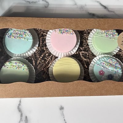 Chocolate Covered Oreos (Dozen)