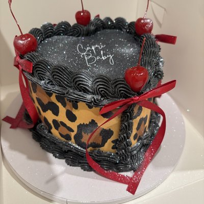 6” Heart Cake