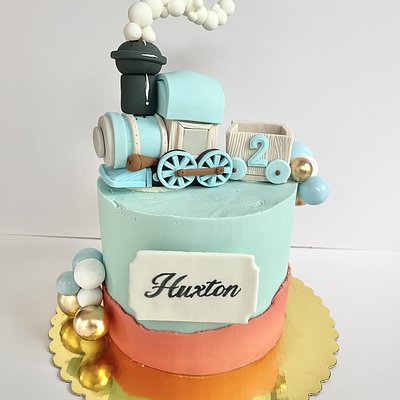 Custom Cakes