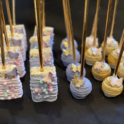 Treats 