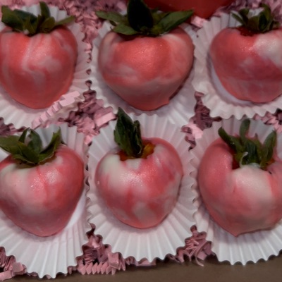 Chocolate Covered Strawberries (6)