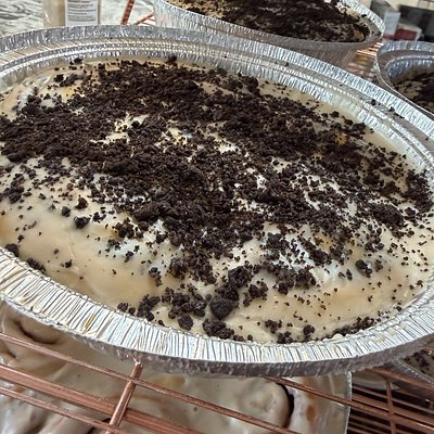 1/2 Dozen Cookies and Cream Rolls