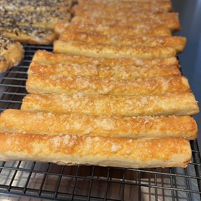 Sourdough Savoury Sticks – Parmesan Cheese 200g