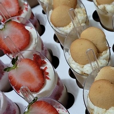 Pudding shooters (dozen)