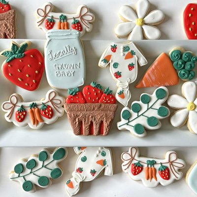 Decorated Full Size Sugar Cookies (12)