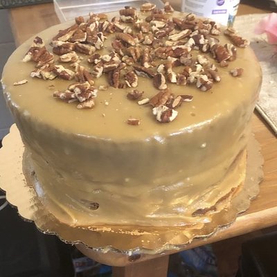 Caramel Cake W/ Pecans 