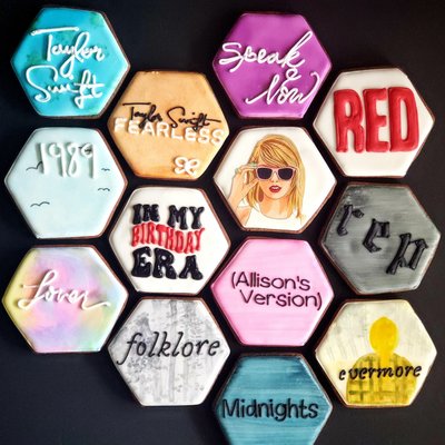 Custom Decorated Sugar Cookies - Luxe Collection