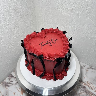 6” 2 Layer Specialty Cake