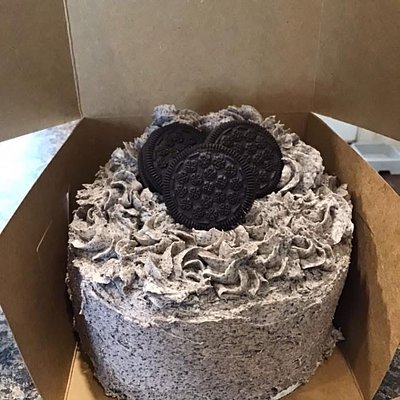 Cookies and Cream Cake