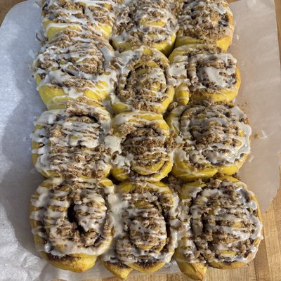 Pumpkin Spice Cinnamon Rolls
