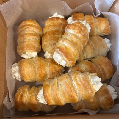 Cream Horns
