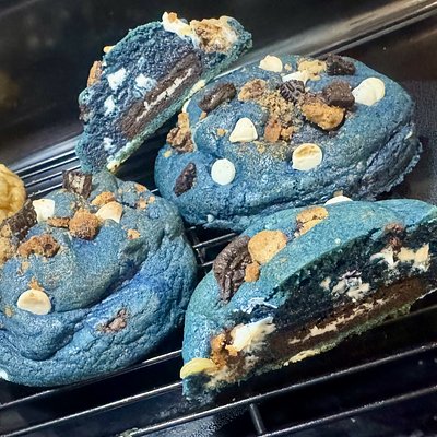 Spec/Stuffed Half Dozen XL Cookies