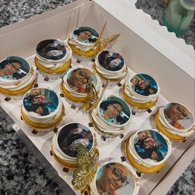 Custom Cupcakes ( Base Price)