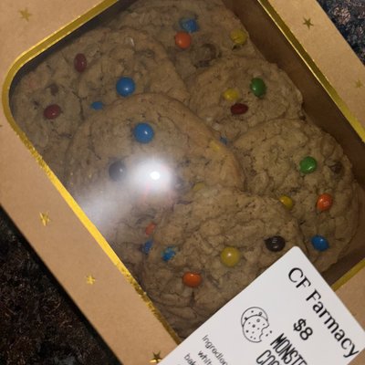 Monster Cookies 
