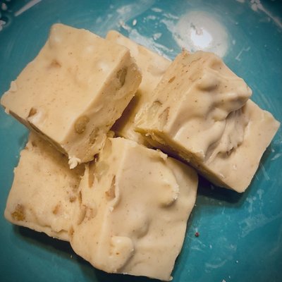 Peanut Butter Fudge With Pecans