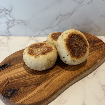 Sourdough English Muffins - Everything Seasoning (Pack of 6)