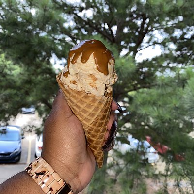 Biscoff Cheesecake Ice Cream