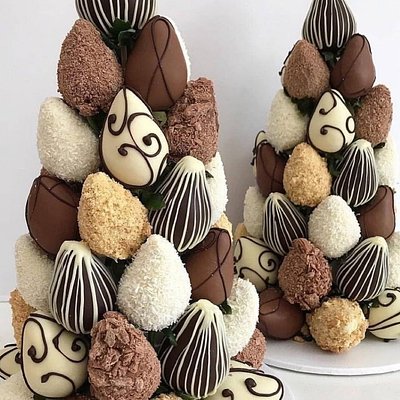 Chocolate Strawberry Tower