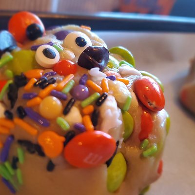6 Pack Jumbo Halloween Cookies Or DOUGH