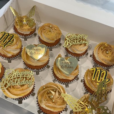 Cupcakes By The Dozen