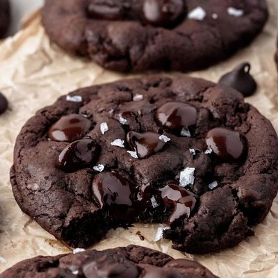 Sourdough Brown Butter Double Chocolate Cookies (6)