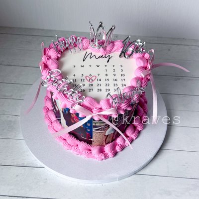 6 Inch Heart Cake (2 Layer)