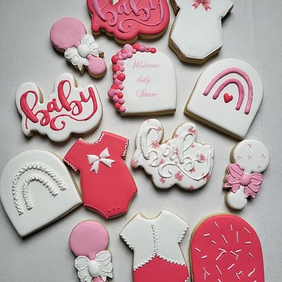 Custom Cookies By The Dozen