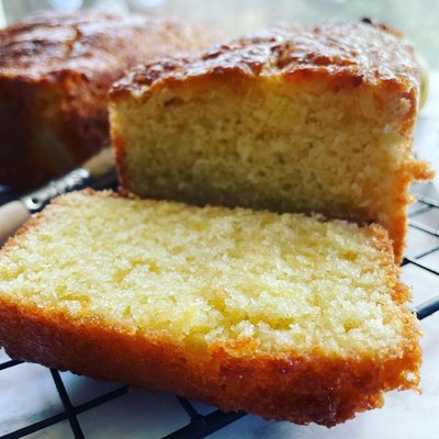 Lemon Drizzle cake