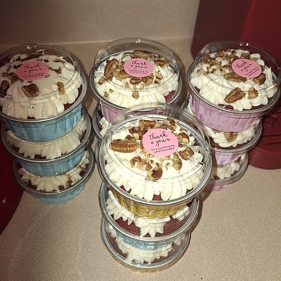 1 Dozen Red Velvet Cup Cakes (12) 5oz Jumbo