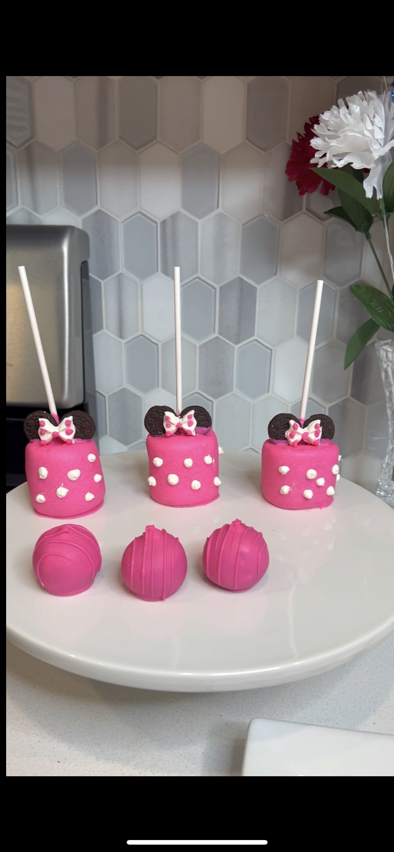 Minnie Mouse Chocolate Covered Marshmallows 