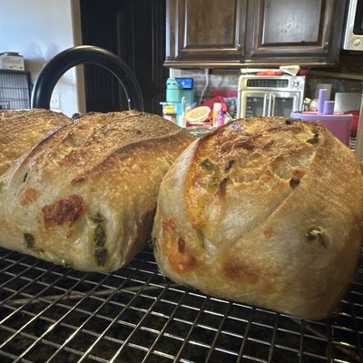 Artisan Loaf (Jalapeño cheddar)