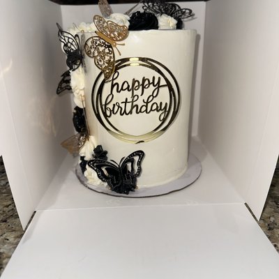 Costume Cakes