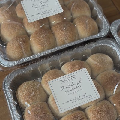 Sourdough Dinner Rolls (12 Count) 