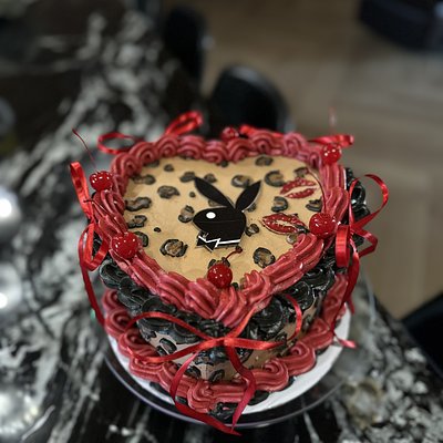 Heart Cake 8”