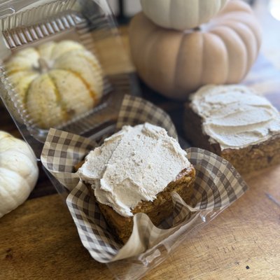 Pumpkin Cake Slice w/ Cinnamon Brown Sugar Frosting 