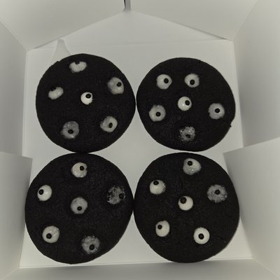 Spooky Eyes