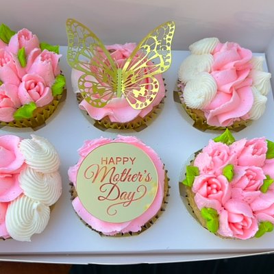 #1B. 6 Count Mother’s Day Flower Cupcakes