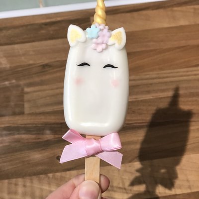 Cakesicles 