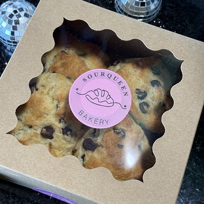 CHOCOLATE CHIP SOURDOUGH SCONES (Box Of Four)