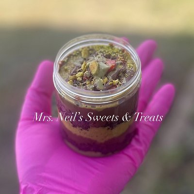 Dubai Inspired Cake Jars