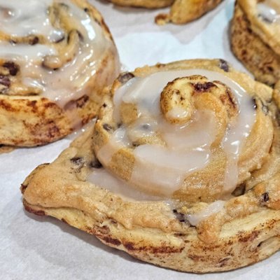 Chocolate Chip Cookie Dough Cinnamon Rolls 