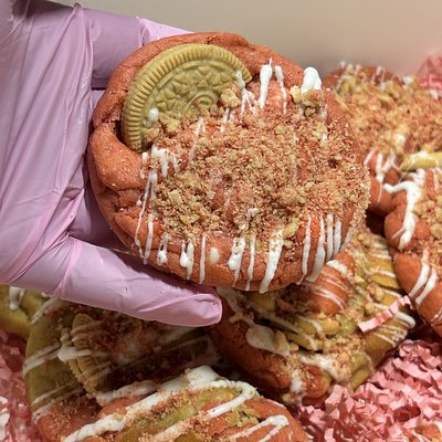 Strawberry Shortcake Cookie