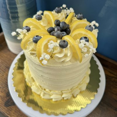 8” Lemon Blueberry Bliss Cake